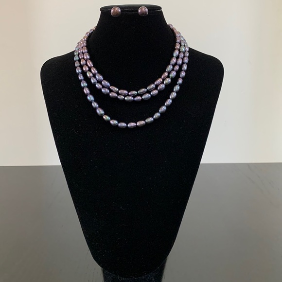 Three string purple fresh water pearl set. - Picture 3 of 11